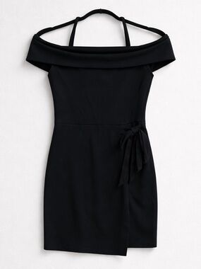 Solemio Black One-Shoulder Tie-Waist Mini Dress